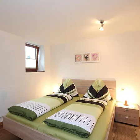 Apartment In Stuhlfelden Near Ski Lift Apartment