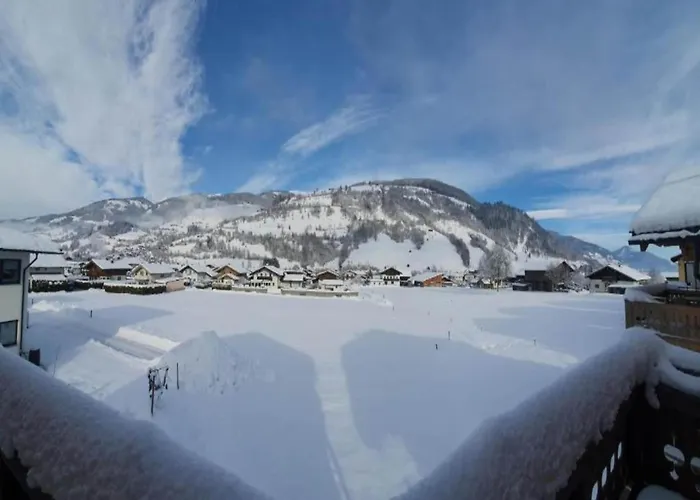 アパート In Near Lift *